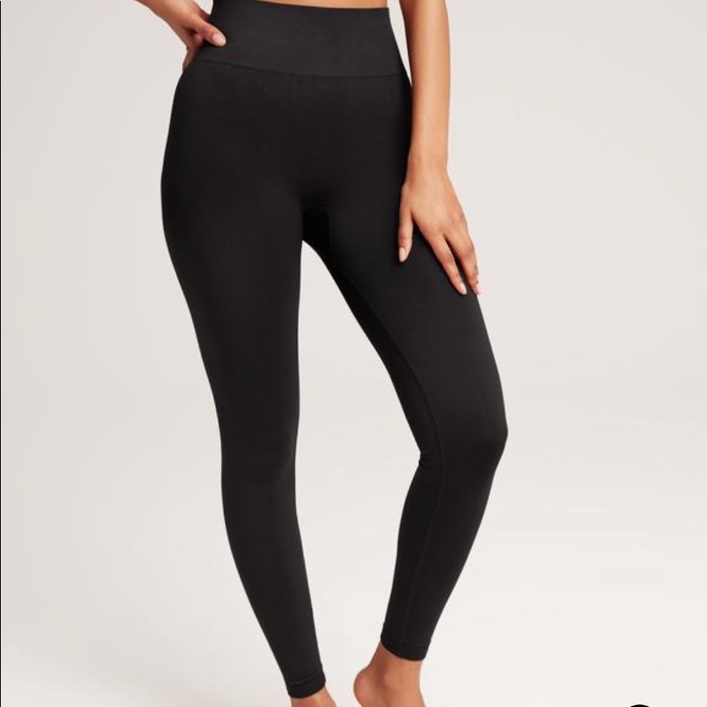 BNWT Knix Seamless leggings